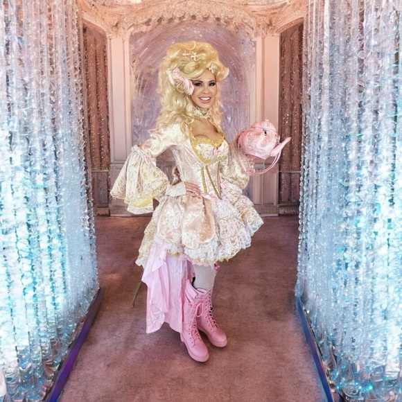 Meet your Posher, Bo Whatnot BarbieBo - Picture 2 of 3